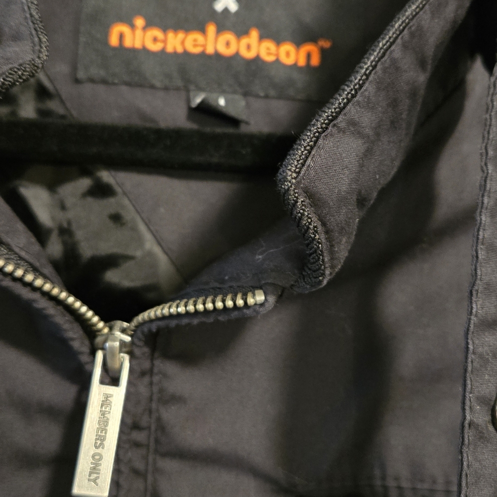 Members Only Spongebob Jacket - Picture 4 of 9